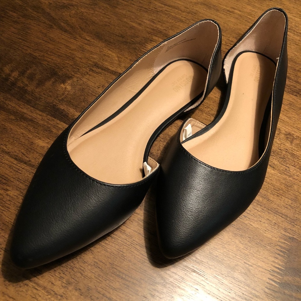 *NEW* Mossimo Black Pointed Toe Flats Size 8M